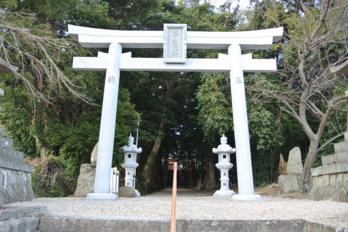 torii