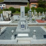 伊賀市比自岐　浄瑠璃寺様にて、真壁石の墓石を建立しました。