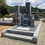 奈良県宇陀市の蓮昇禅寺様の墓地でお墓の工事をしました。外柵と代々墓を建立しました。